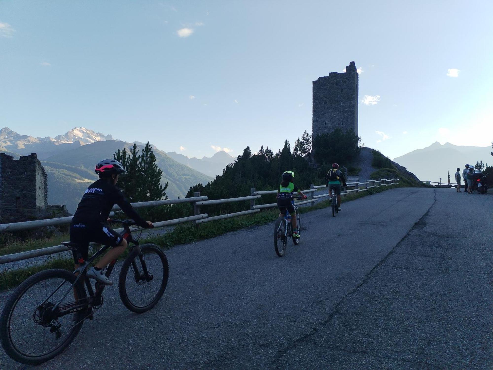 Via Cancano Valdidentro-Bormio Premadio 外观 照片